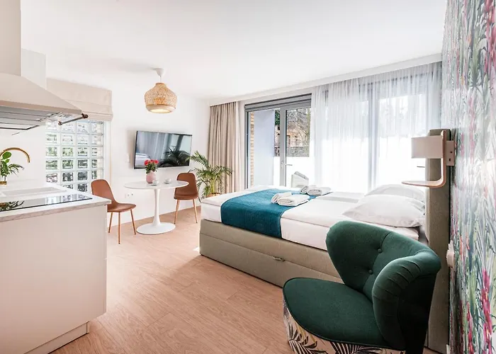 Lapwing Apart-hotel 3*